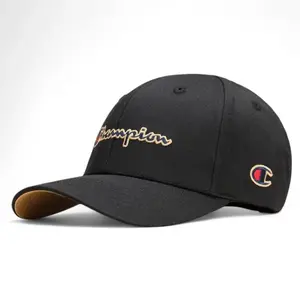 Stylish black Champion baseball cap for men and women.
