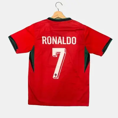 La Camiseta De Cristiano Ronaldo Del 2018 De Color Rojo TikTok Shop