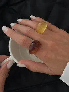 Exaggerated Fashion Geometric Oval Resin Ring, Transparent Gradient Resin Ring, Women's Daily Wear, Holiday Gift, Party Decoration