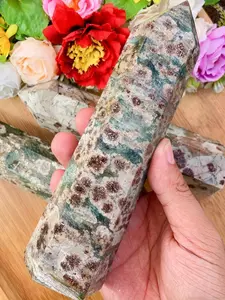 1pc Green Cherry Blossom Flower Agate Polished Crystal Tower Point Gemstone Obelisk Wand Green Patterned Flower Agate, Home Decoration Piece, Holiday Party Favors, Crystal Gifts for Parents, Crystal Crafts, Crystal Collection
