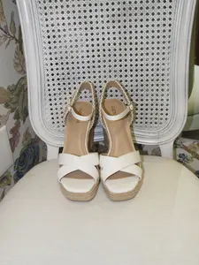 Quinn Platform Wedges