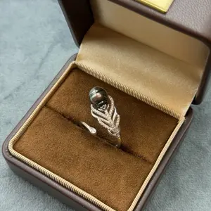 Black Tahitian pearl feather ring s925