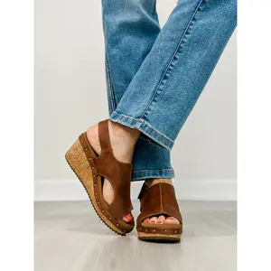 Corkys For Keeps Wedges in RUST