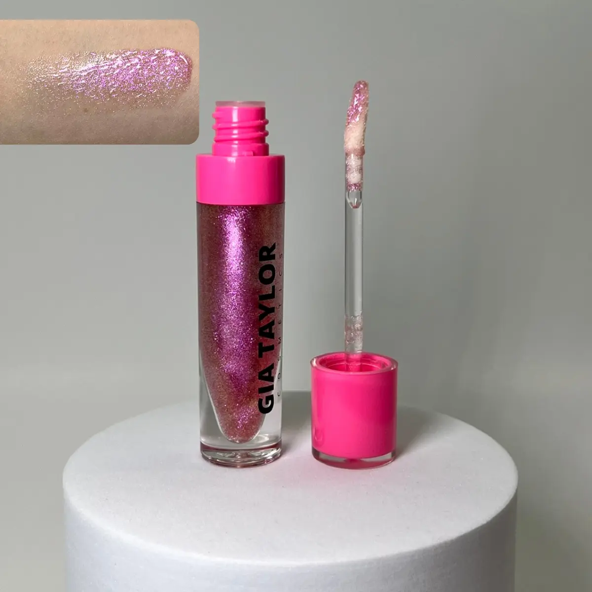 Starry Super Shimmer Lipgloss // Strawberry Cheesecake smooth hydrating pink magenta shifting lipgloss // vegan cruelty free non sticky and moisturizing lipgloss glittery