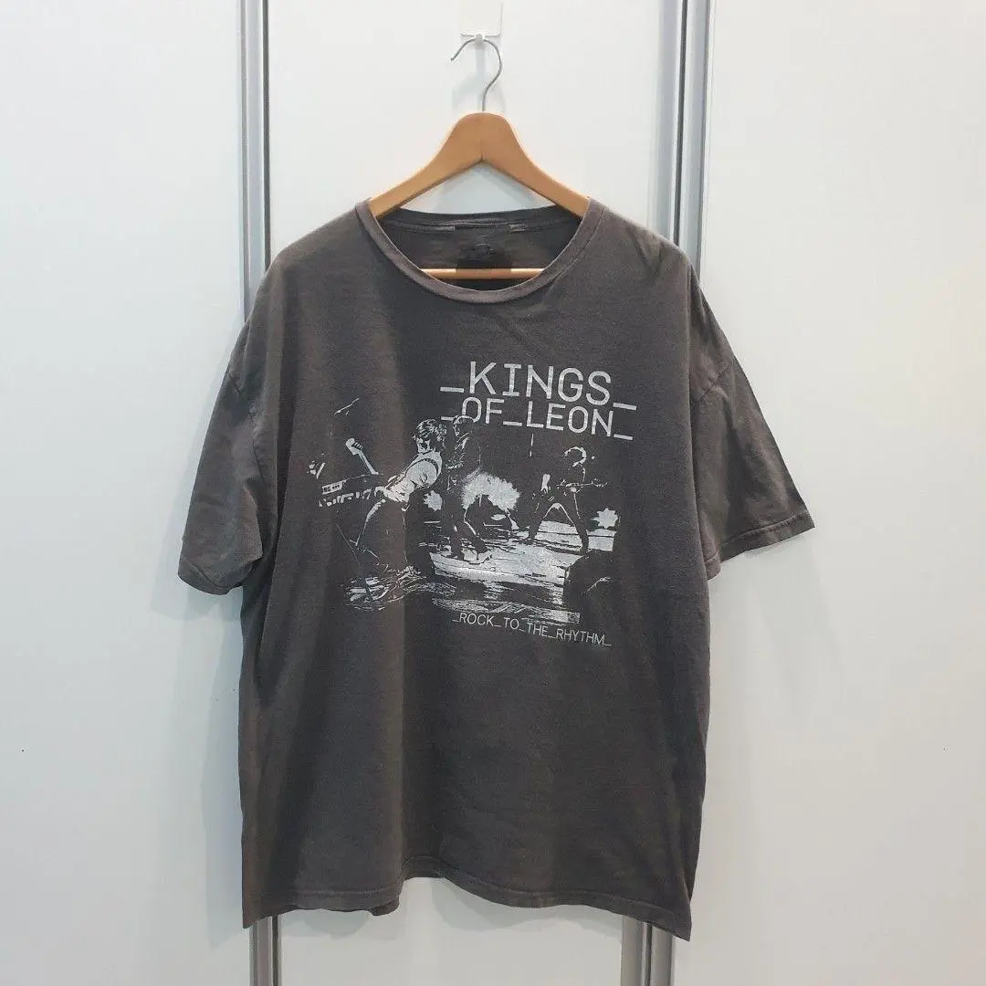 Vintage Y2k Kings of Leon band Reprint Unisex T-Shirt Sweatshirt Hoodie