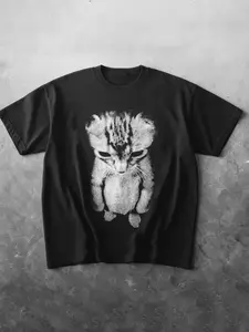 1 Piece Kawaii Cat Graphic T-Shirt for Women and Men, Cute Black Anime-Style Tee, Soft Daily Casual Wear for Young Adults and Anime Convention