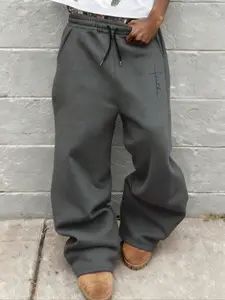 Men's Dark Grey "Faith" Embroidered Graphic Oversized Sweatpants, TikTok Viral Streetwear Casual Loose Pants, Stylish Aesthetic Loungewear with Minimalist Details for Daily Wear, Ideal Christmas Gift