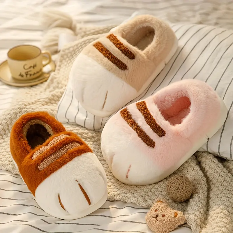 Unisex Cat Paw Fluffy Home Slippers, Playful Plush Textile Slip-On Ankle Shoes for Cozy Indoor Warmth