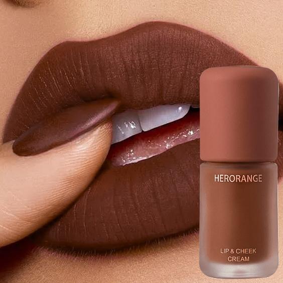 6Pcs Highly Pigmented Matte Liquid Lipstick Set Waterproof Long Lasting Smudgeproof Vivid Color Collection Nude Red Berry Plum Shades Hydrating Non-Drying Velvet Lip Gloss Makeup Kit for Women Daily Party Gift