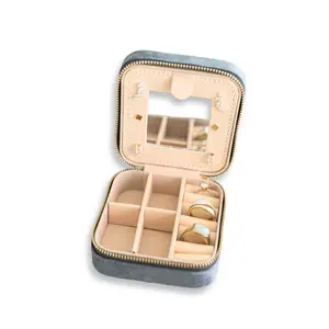 Eloise Velvet Jewelry Case