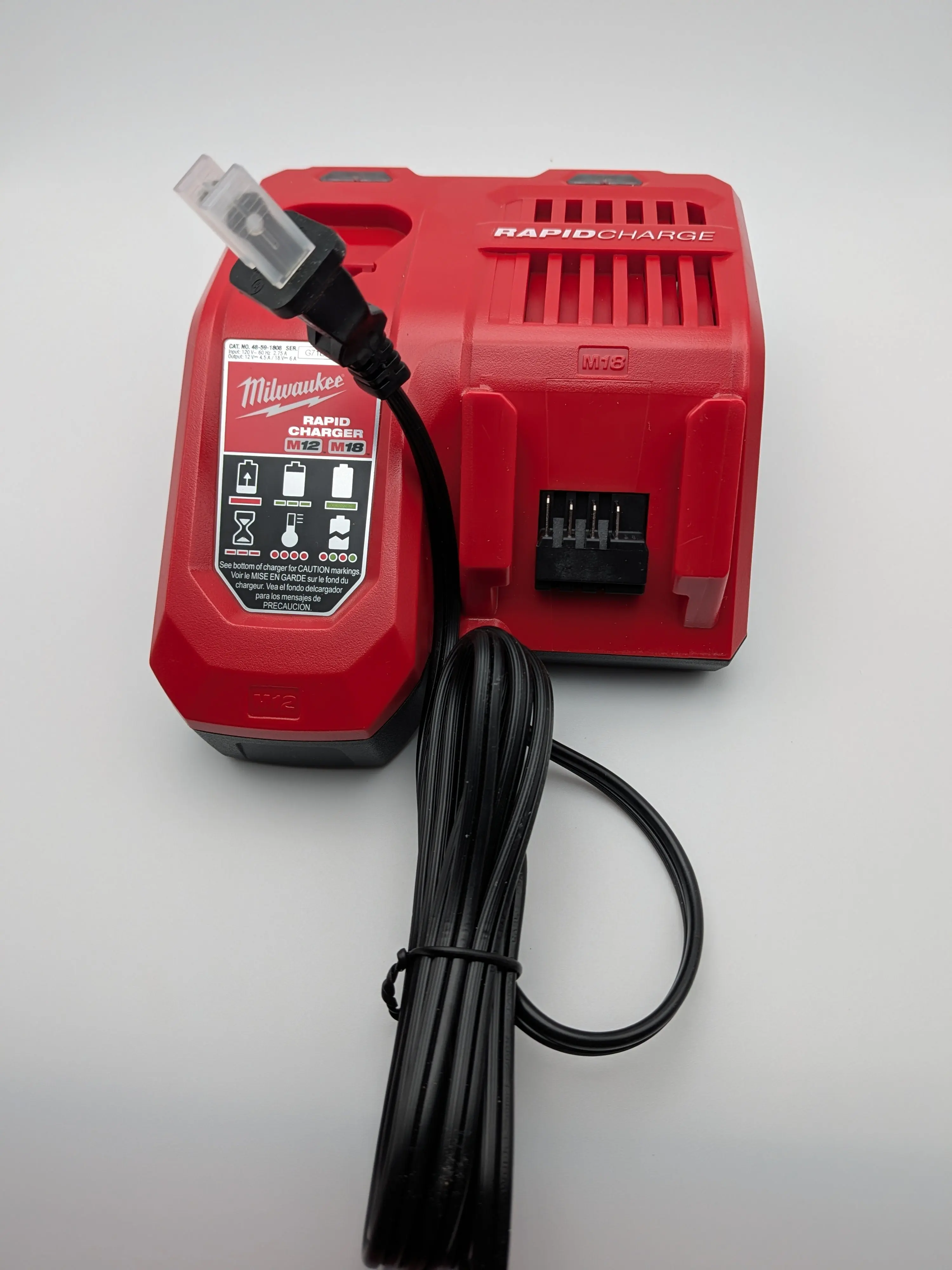 Milwaukee M12 & M18 Multi-Voltage Rapid Charger (48-59-1808) 🔋