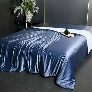 Oil Gloss Summer Cool Blanket, Dual-Sided Cooling Air Conditioning Blanket, Blue Silver Color Options, Smooth Skin-Friendly Thin Blanket