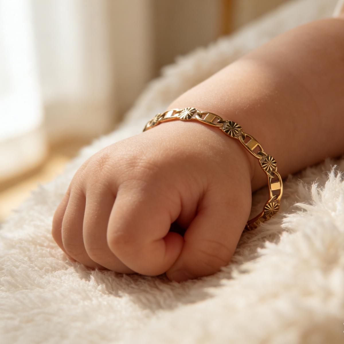 Perfect Present for Babies.Kids Gold Plated Bracelet - Fashion Accessory for Boys and Girls, Durable & Tarnish Resistant,  Available in Multiple Sizes.Baby Bracelet.