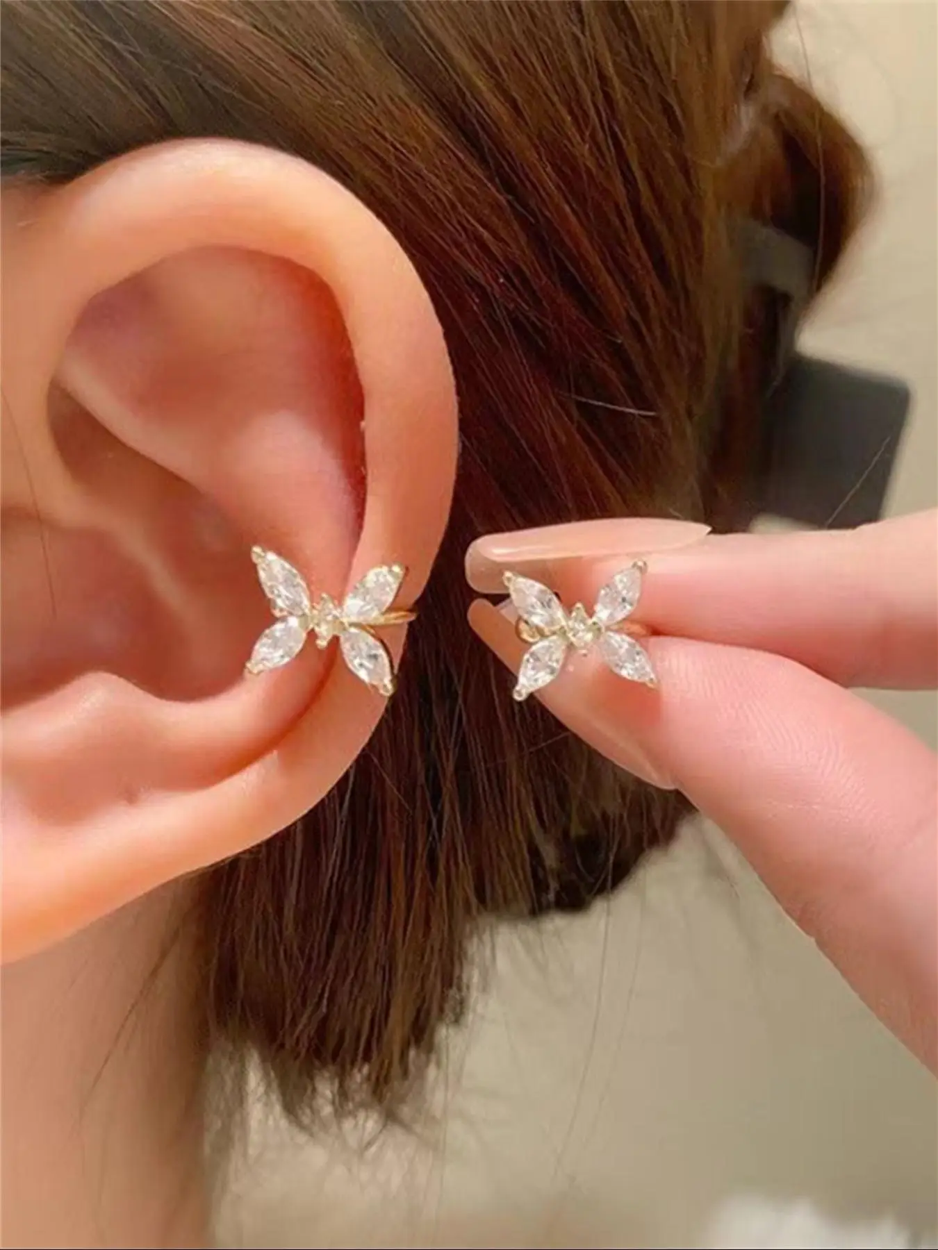 Women's Elegant Rhinestone Decorated Ear Cuff, Flat Pierced Jewelry, Gifts for Her, Exquisite Trendy Ear Cuff, 2025 New Style Fashionable Non Piercing