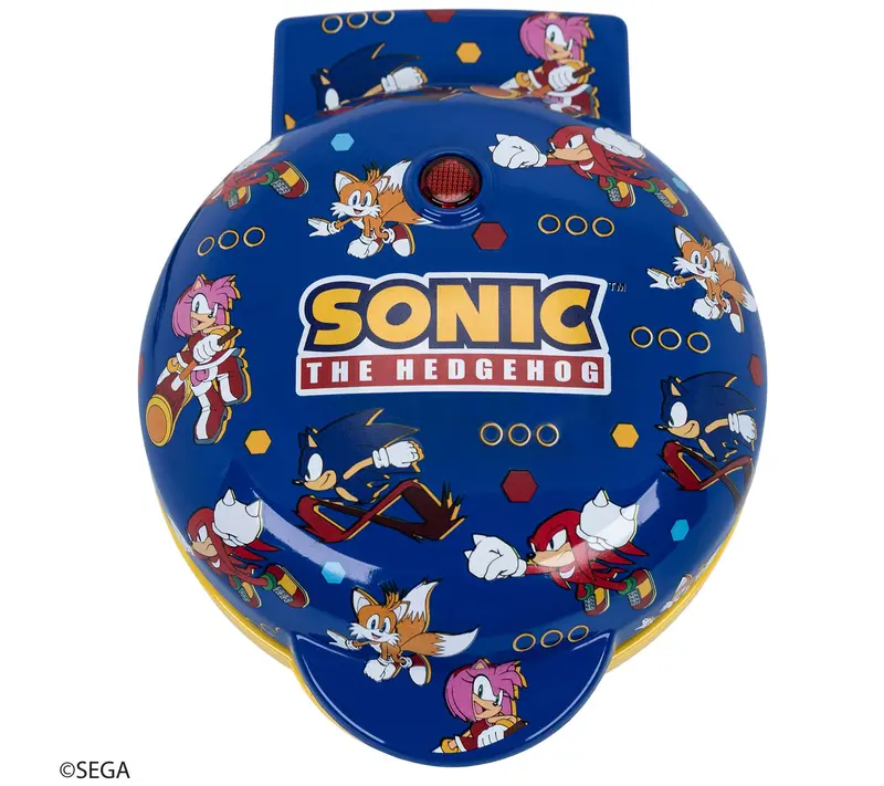 Uncanny Brands Sonic the Hedgehog Mini Waffle M aker