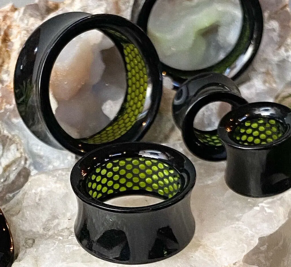 PAIR Inner Green Dotted Pattern Black Acrylic Saddle Tunnels Plugs Gauges