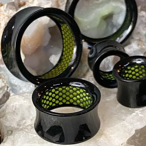 PAIR Inner Green Dotted Pattern Black Acrylic Saddle Tunnels Plugs Gauges