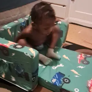 Kids Couch: Super Soft Toddler Sofa Bed Fold Out for Girls and Boys Flip Out Convertible Lounge Chair