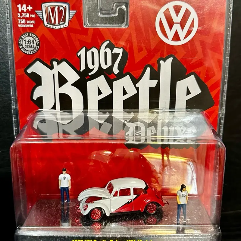 M2 Machines 1967 VW Beetle Deluxe USA Model Diorama CHASE 1/750, limited edition