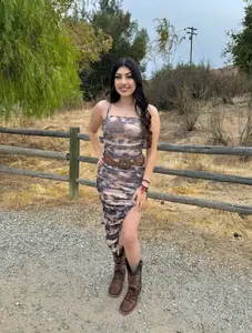 Scarlett  Midi Dress