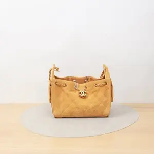 Pre-owned CHANEL Suede Shoulder Bags 25 Hobo Chain Quilted Beige CPU0514