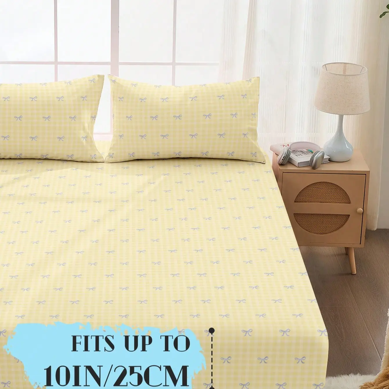 3-Piece Heart Polka Dot Print Flannel Bed Sheet Set, Includes One Fitted Sheet and Two Pillowcases, Soft Comfortable Home Bedroom Decor, Polka Dot Bedding