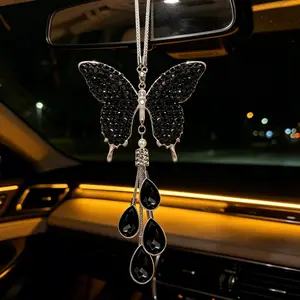 Elegant Butterfly Crystal Car Pendant, Luxury Style Rearview Mirror Decor, Scratch-Resistant, Ideal for Female Drivers, Car Interior Accessory, Car Hanging Ornament