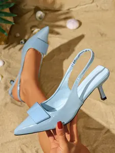 Ladies' blue leather high-heeled shoes in summer, new fashion Bohemian holiday and leisure style, comfortable pointed thin high-heeled sandals, non-slip and wear-resistant female soles, suitable for daily holidays and concert parties.