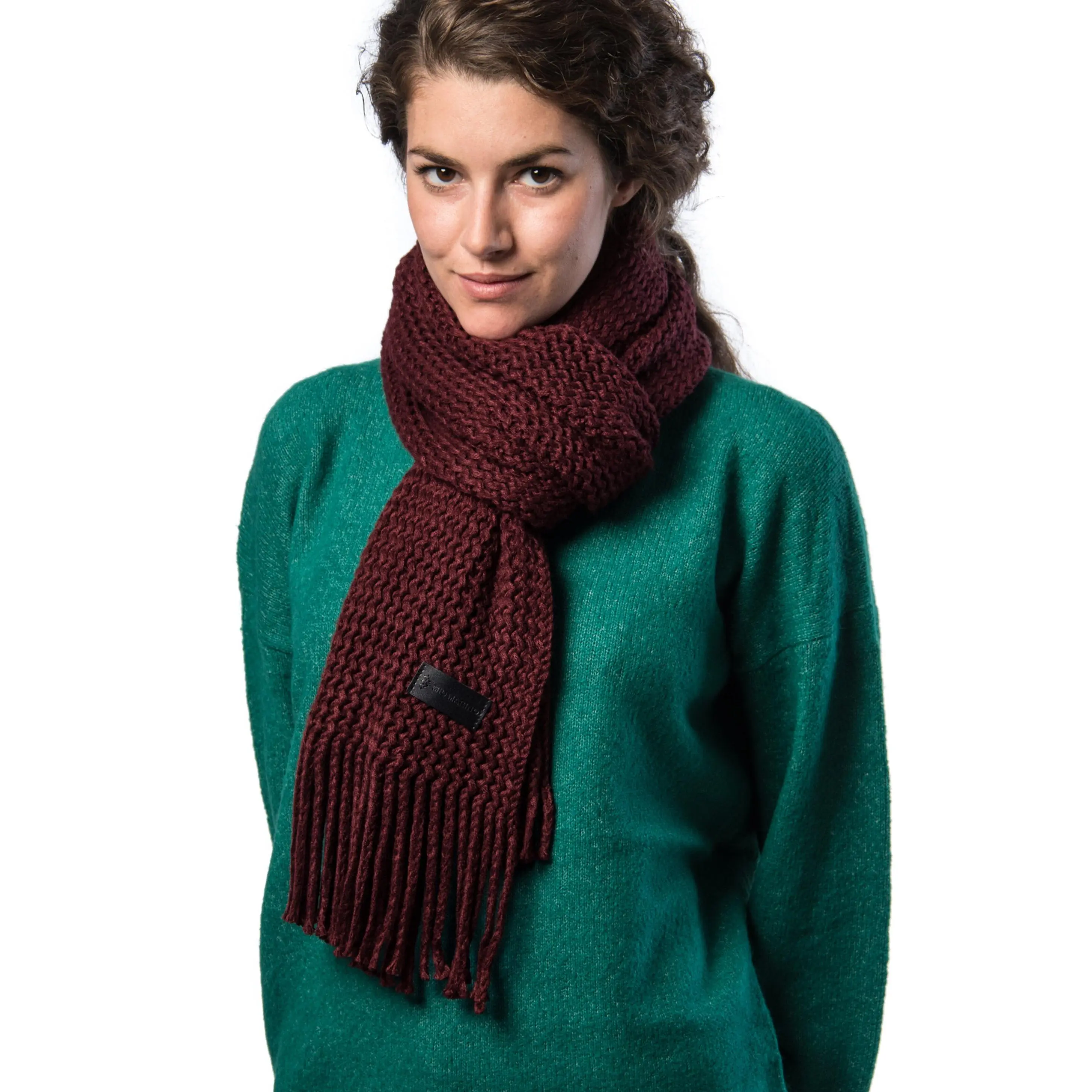 Women's Wide Knit Ribbed Scarf