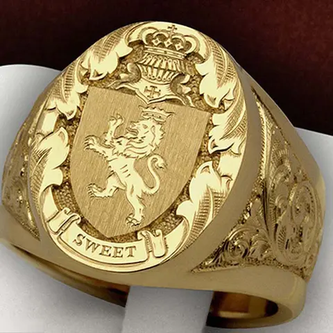 Engraved Crown Lion Signet Band Ring - Y2K Style Fashion Ring for Adults, Personalized Animal-Themed Jewelry, Meaningful Size 10 Number 10 Gifts for Women, Birthday/Milestone Daily Accessory