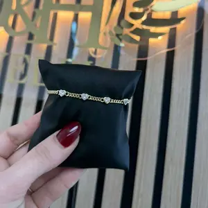 Pulsera de eslabón cubano con diseño de corazón en plata 925