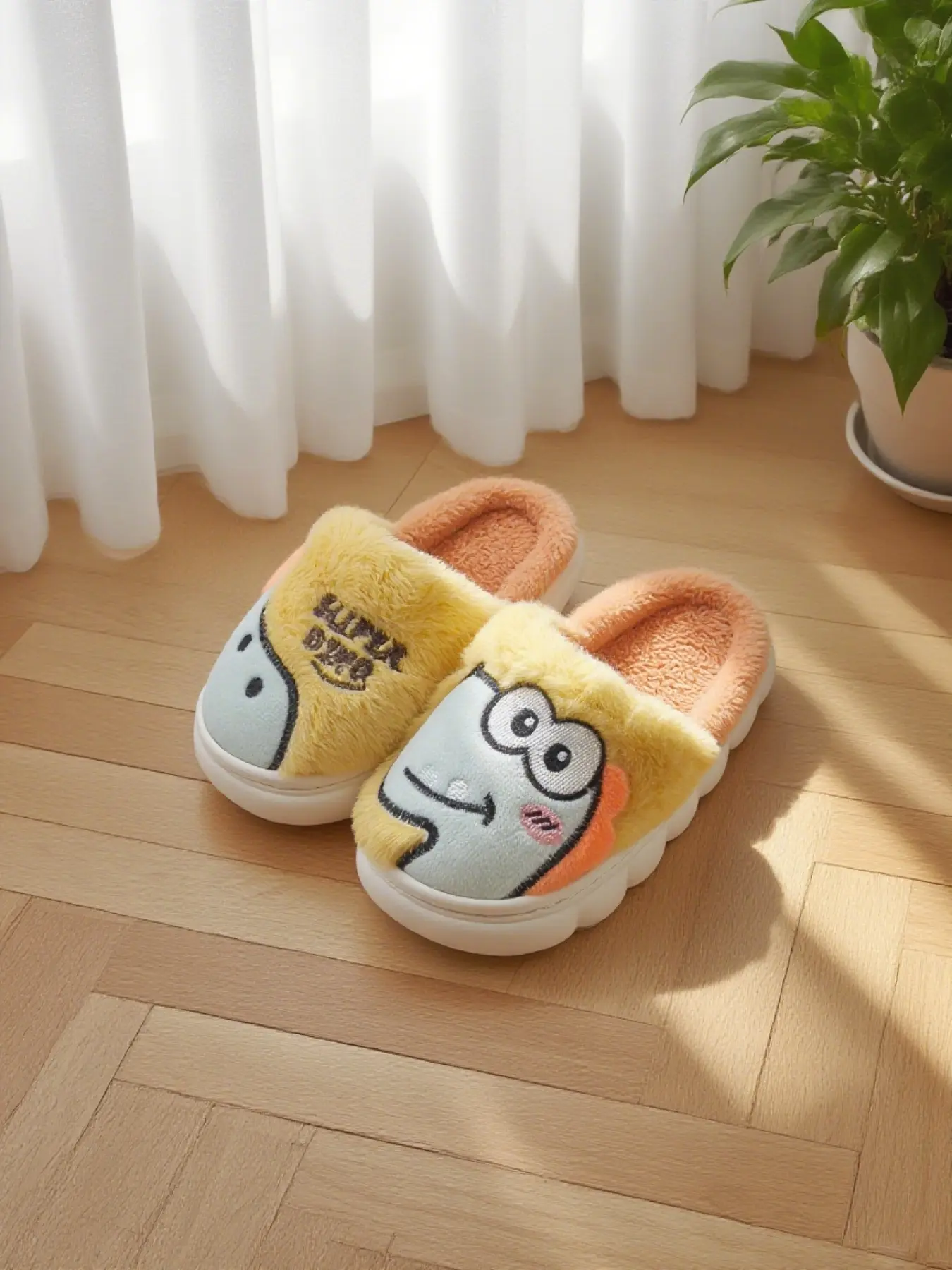 Soft Plush Dinosaur Toddler Slippers for Kids, Warm Winter Home Shoes for Boys & Girls, Cozy Indoor Footwear for Preschoolers, Cute Soft Slippers