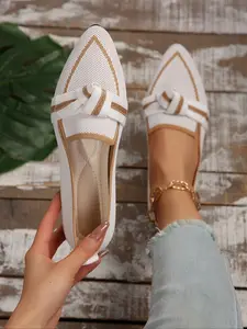 Women's Plus Size Breathable Slip-On Flat Shoes, Casual Style with Pointed Toe and Comfortable Rubber Sole for Spring & Fall, Slip On Flats