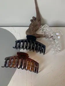 Fashionable Tortoise Pattern Hair Claw, Large Claw Clip, Casual Versatile Hair Accessories for Women & Girls, Minimalist Headwear Suitable for Thick Hair