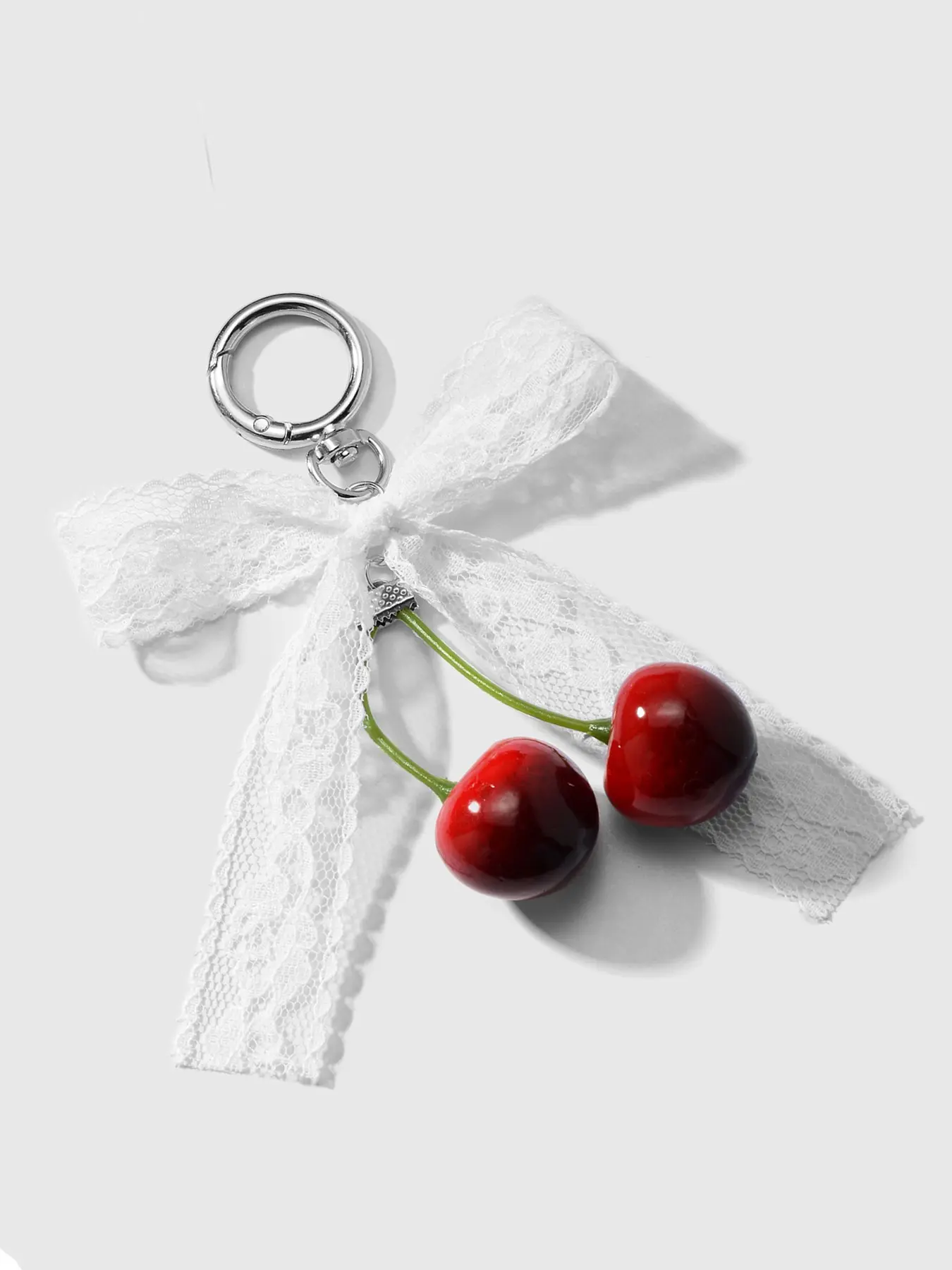 Personality  fashion simplicity leisure versatile sweet cherry pearl bow, creative style pendant, niche design retro gradient flash diamond key chain, Keychain for bags, Bag charms, suitable for daily commuting, shopping, small gifts and so on.