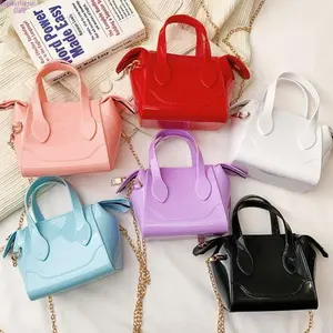 2026 Trending Purses for Little Girls, Cute Mini Jelly Crossbody Bag, Portable Top-Handle Purse, Lightweight Waterproof Shoulder Bag, Sweet Design for Daily Wear, Birthday Parties, Casual Outdoor Activities, Trending Purses For 2026