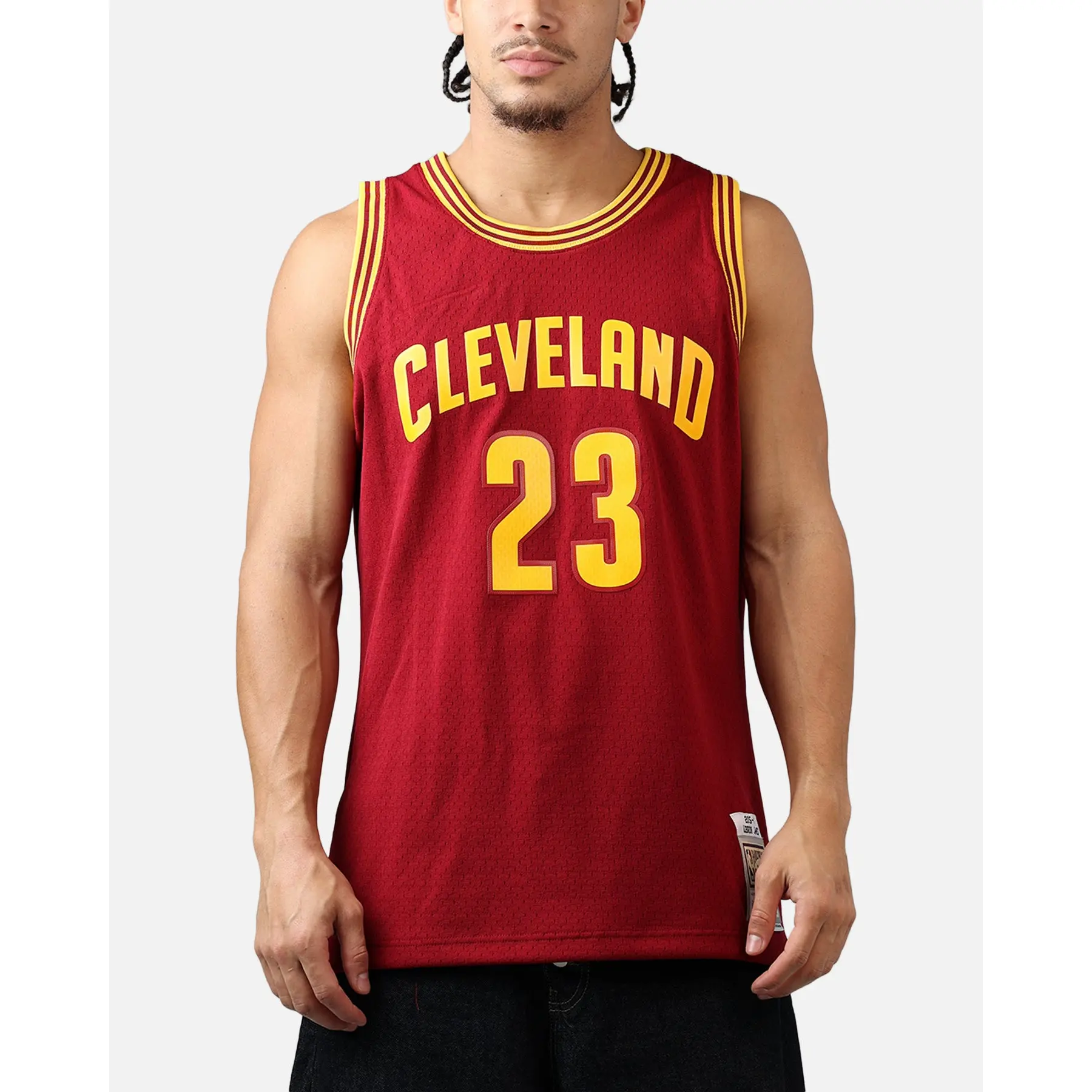 Mitchell & Ness Cleveland Cavaliers LeBron James #23 '15 Road Swingman Jersey Cardinal