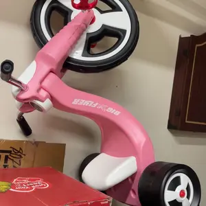 Radio Flyer Big Flyer Sport with Large Front Wheel and Adjustable