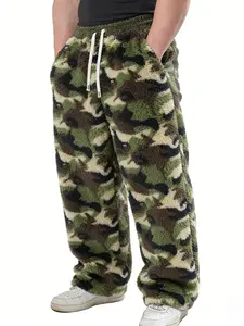 Men's Camo Fuzzy Sweatpants, Drawstring Waist, Plush & Warm, Loose Fit, Retro Streetwear, Ideal for Loungewear, Soft Fleece Fabric, Camo Print Sweatpants