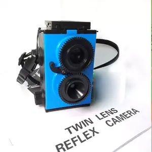Dual Reflection Camera 135MM Film Camera Adult's Scientific Retro Dual Reflection Camera Finished in Gold and Silver