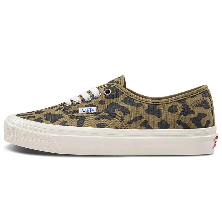 Vans Authentic 44 DX Canvas Leopard Print Low-Top Trainers, Unisex Brown Casual Sports Footwear, Trainer