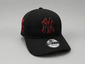 NY Yankees Adjustable Black Baseball Hat with Red Undervisor Special MLB Streetwear Snapback