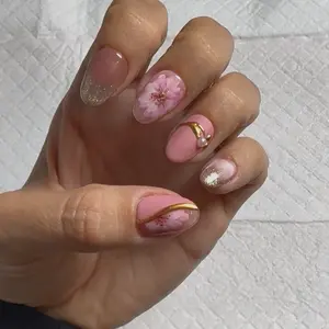 Blossom Elegance Pink Floral Press On Nail Set Handmade Gel Products Reusable Salon-Quality Finish Fantasy Magic Design with Gold Accents & Pearl Detail