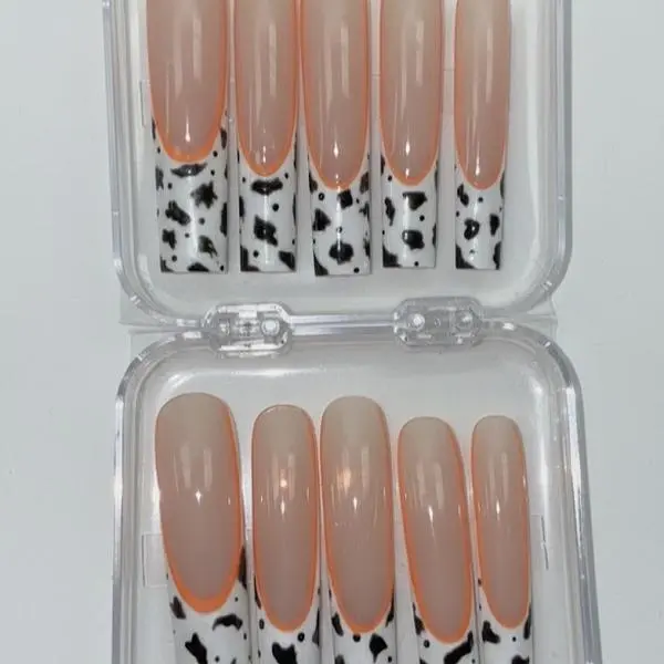 AK COSMETICS Press On Nails - Elegant Beige & Cow Print Design - Perfect for Any Occasion - High-Quality Artificial Nails