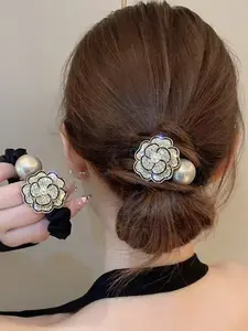 Elegant Pearl Hair Tie, Rose Design Elastic Band, Perfect for Ponytails, Buns, and Updos, Versatile Women's Hair Accessory, Rose Pattern Hair Tie, Elastic Band Scrunchies