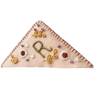 Embroidery Bookmarks Elegant Felt Flower Personalized Hand Embroidered Corner Bookmark Stationery