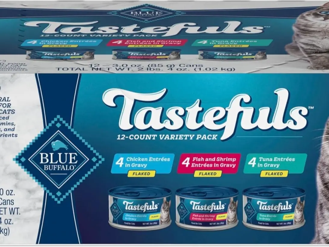 Blue Buffalo Tastefuls Natural Wet Cat Food Cans Flaked Style Chicken & Tuna  in Gravy Entre 3-oz Cans Pack of 4 Real Tuna High-Protein High-Moisture -  TikTok Shop