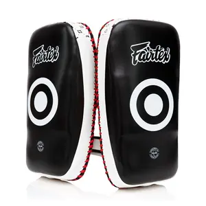 Fairtex Muay Thai Curved Pads Fairtex Muay Thai Curved Pads