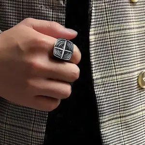 1pc Men's Vintage Hip-Hop Anchor and Compass Stainless Steel Ring – Nautical style, great personal accessory & gift, father's day gift