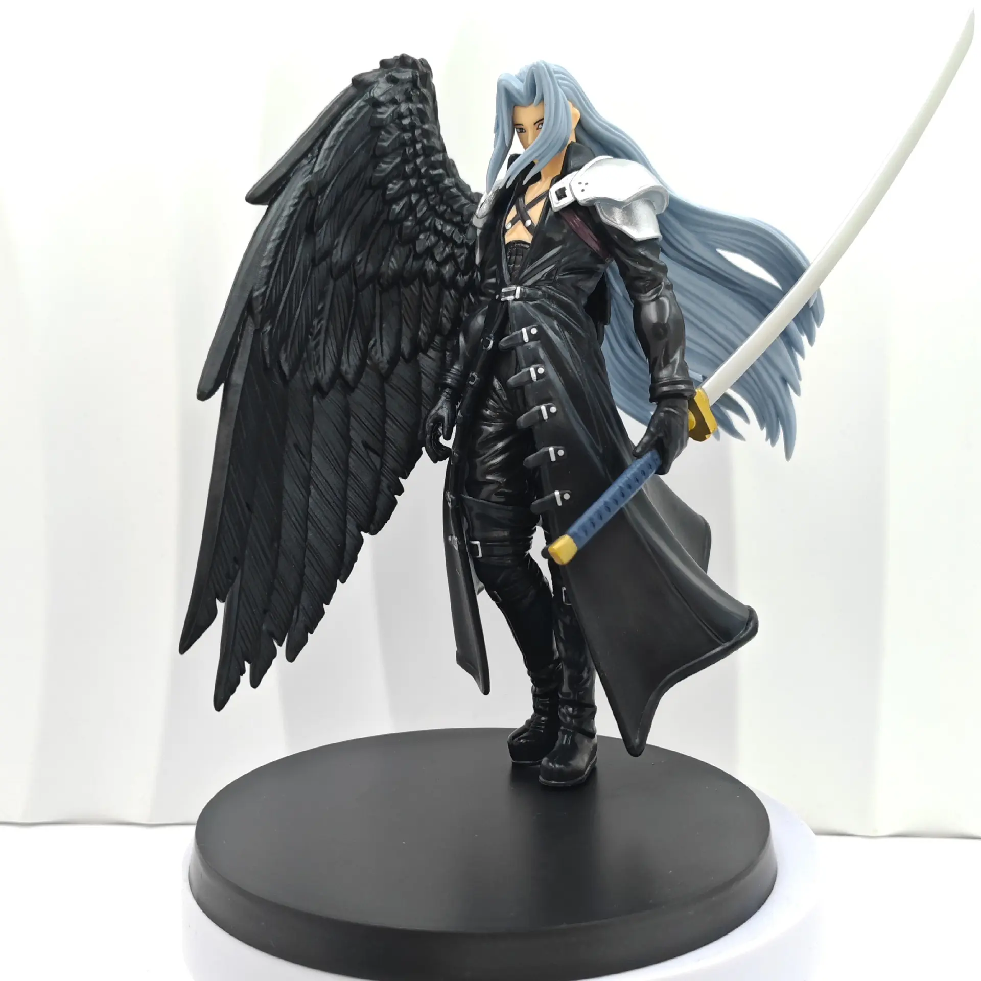 Final Fantasy 7 Game Safelos Claude Hand-Made Model Desktop Peripheral Ornaments